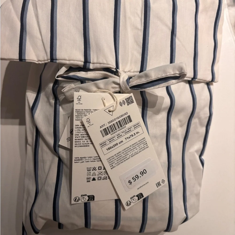 ZARA HOME Striped Shower Curtain - Picture 6 of 6